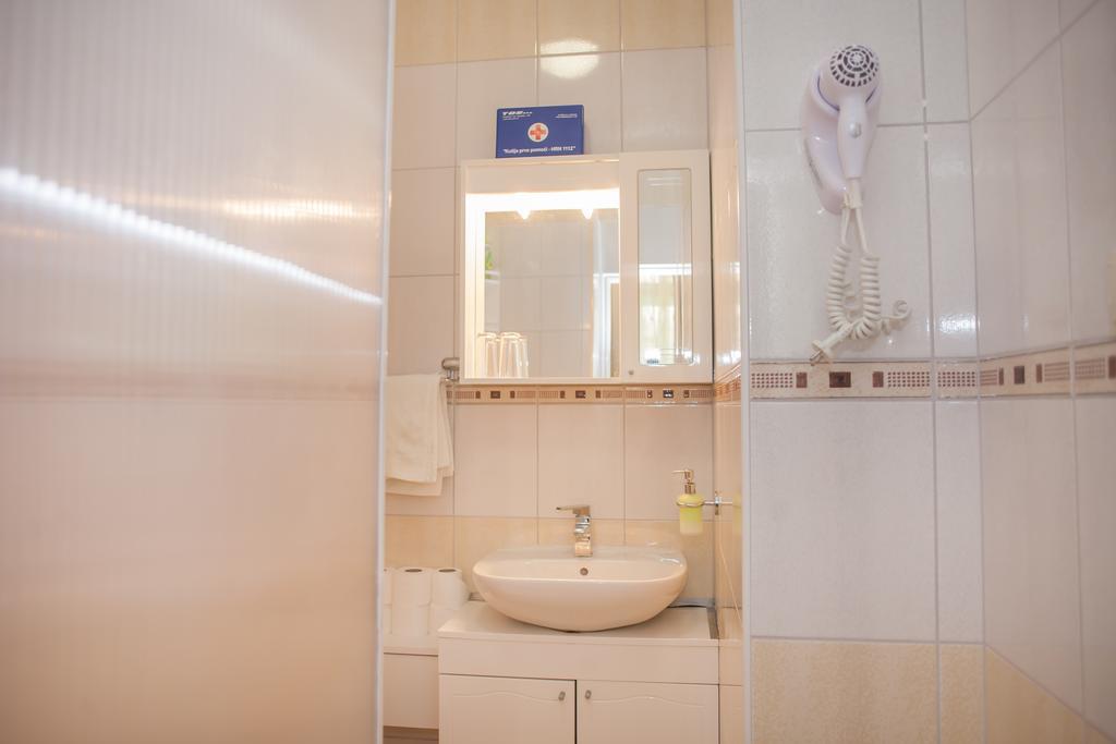 Apartment Barbara - Bojana Шибеник Экстерьер фото